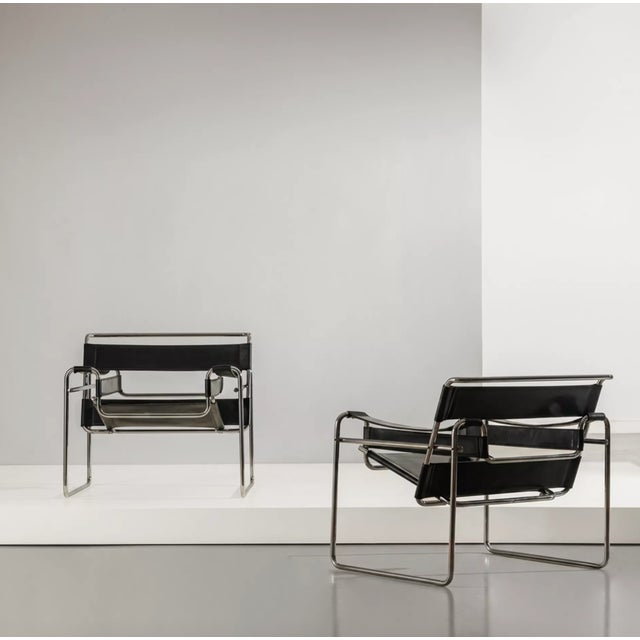 Contemporary Vintage Bauhaus Wassily Armchairs by Marcel Breuer for Knoll Int., 1970s, Set of 2 For Sale - Image 3 of 7