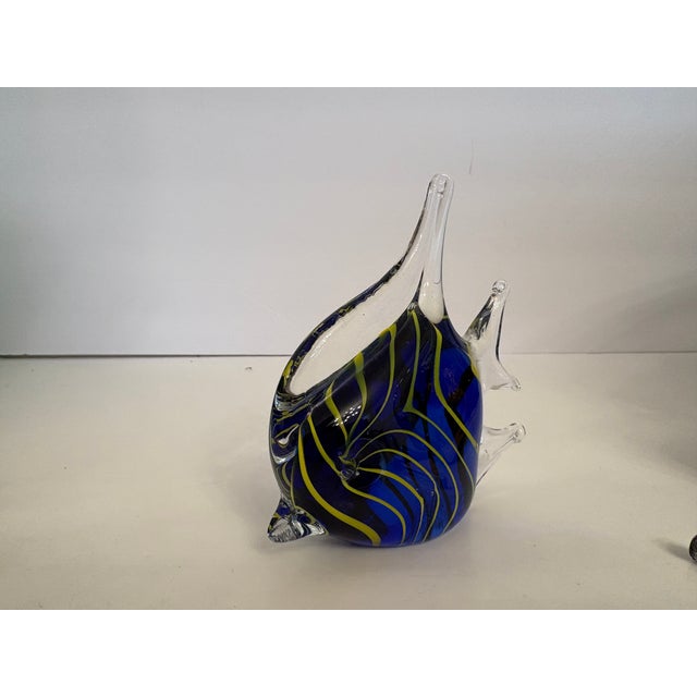 1960s Murano Style Vintage Hand Blown Glass Blue-N-Yellow Angel Fish For Sale - Image 5 of 5