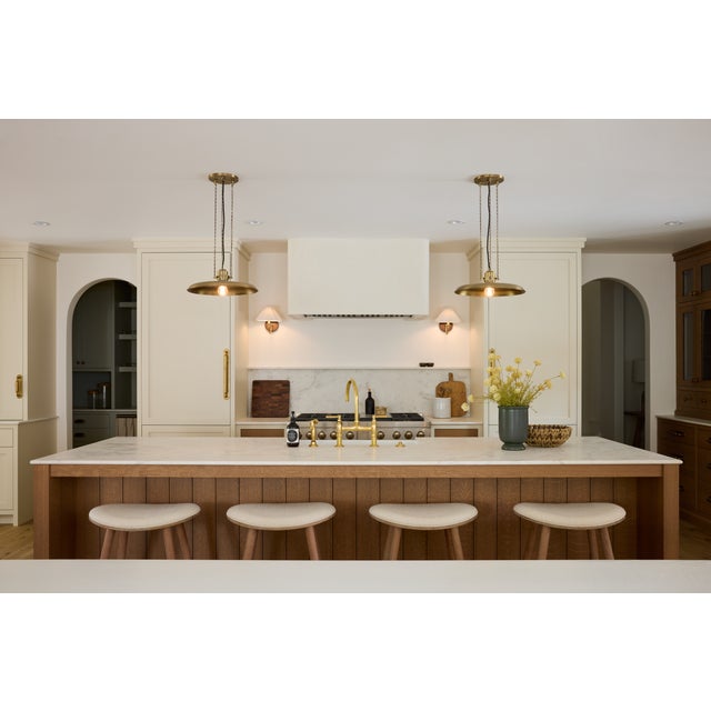 Mitzi Acacia 10.5 in. 1 Light Wall Sconce in Aged Brass Finish For Sale In New York - Image 6 of 15