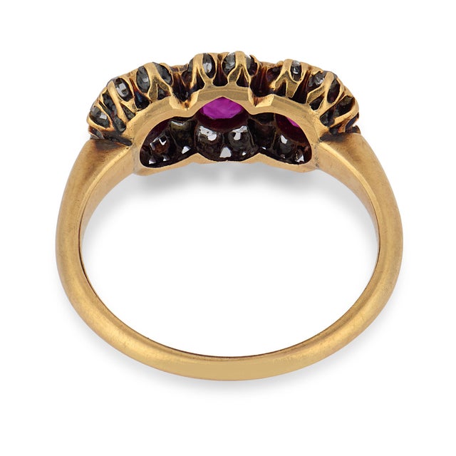 Early 20th Century Victorian Ruby Diamond 14k Yellow Gold Triple Cluster Ring, Size 6.75 For Sale In Los Angeles - Image 6 of 6