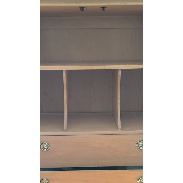 Vintage Bernhardt Mid-Century Modern Armoire For Sale - Image 9 of 14