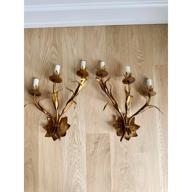 Metal Pair of Vintage Italian Gilt Tole Botanical Leaf Sconces For Sale - Image 7 of 7