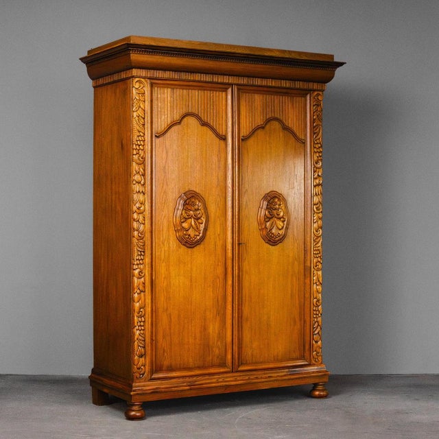 Item: Wardrobe Period & Style: Art Nouveau - first half of the 20th century Features: - Elegant and practical piece of...