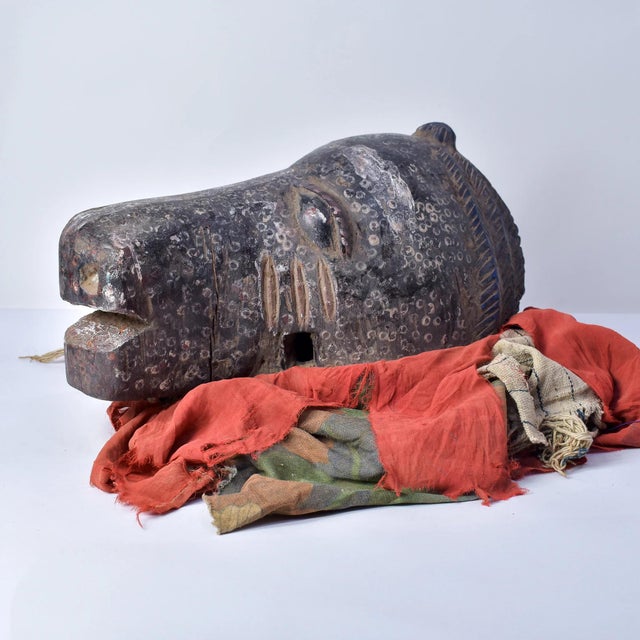 Early 20th Century Yoruba Egungan Mask with Fabric Nigeria For Sale - Image 11 of 17