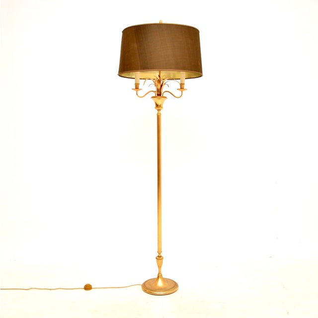 A very stylish and extremely well made 1970’s vintage French brass floor lamp. This was made in France, it dates from the...