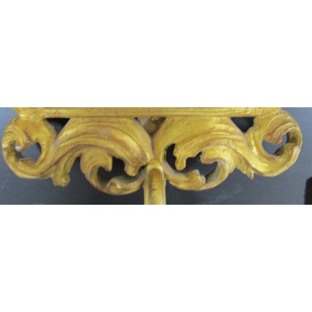 1970s 1970s Matched Pair Carvers' Guild Rococo Revival Style Acanthus Sconces For Sale - Image 5 of 8