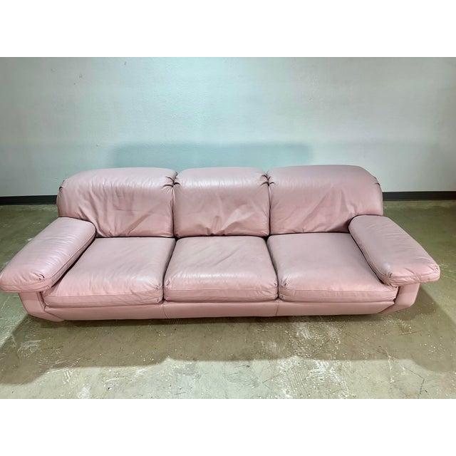 1990s Vintage Postmodern 1990’s Sculptural Pink Leather Sofa For Sale - Image 5 of 12