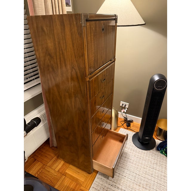 1970s Drexel Accolade Campaign Lingerie Chest with some wear with age but in good working condition. The jewelry vanity...