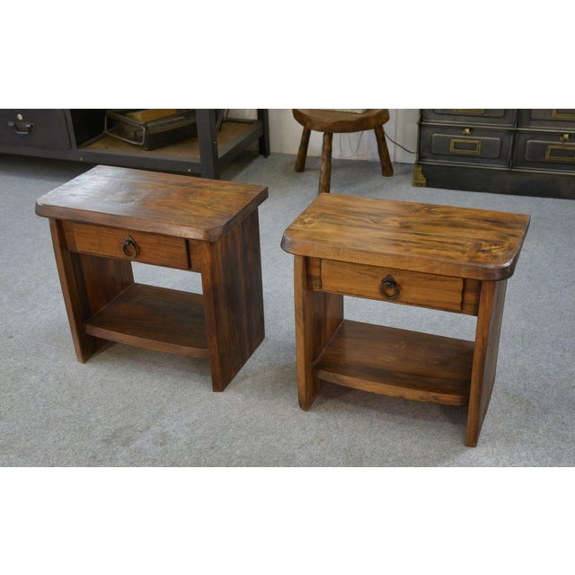 Brutalist Bedside Tables in Elm by Aranjou, 1960, Set of 2 For Sale - Image 4 of 9