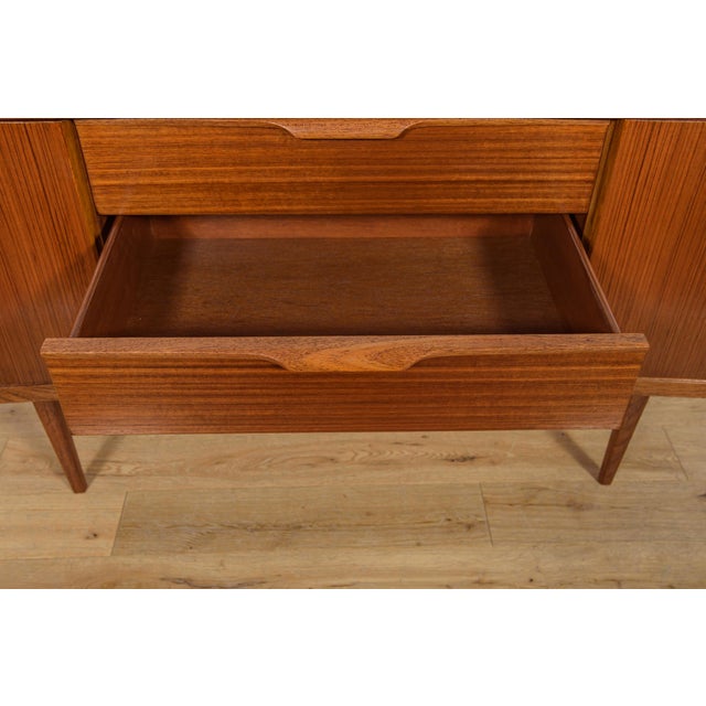 Mid-Century Teak Sideboard from Austinsuite, United Knigdom, 1960s For Sale - Image 18 of 18