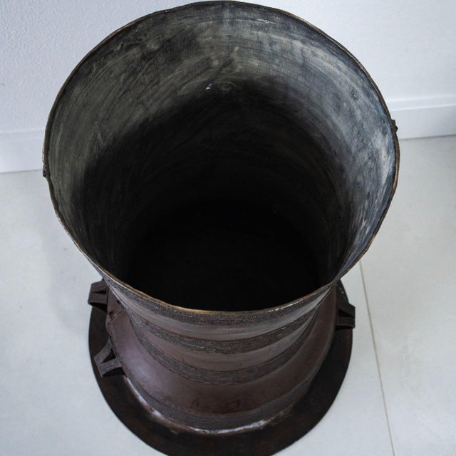 Mid 20th Century Southeast Asian Bronze Rain Drum Form Pedestal or Side For Sale - Image 4 of 8
