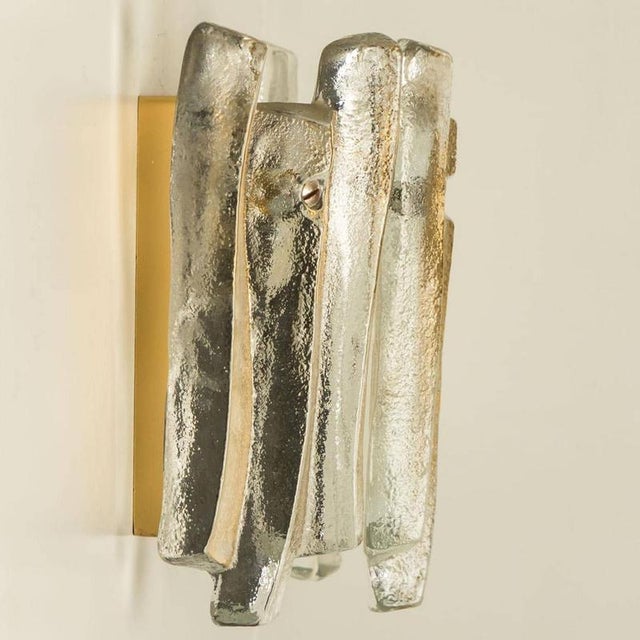 1970s Textured Ice Glass and Brass Wall Light attributed to J. T. Kalmar for Kalmar, 1970s For Sale - Image 5 of 13