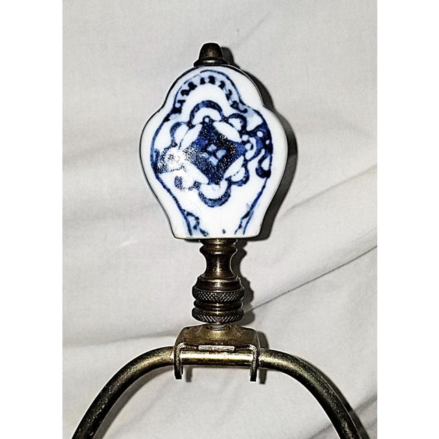 1970s Chinese Ceramic Table Lamp Blue and White For Sale - Image 4 of 4