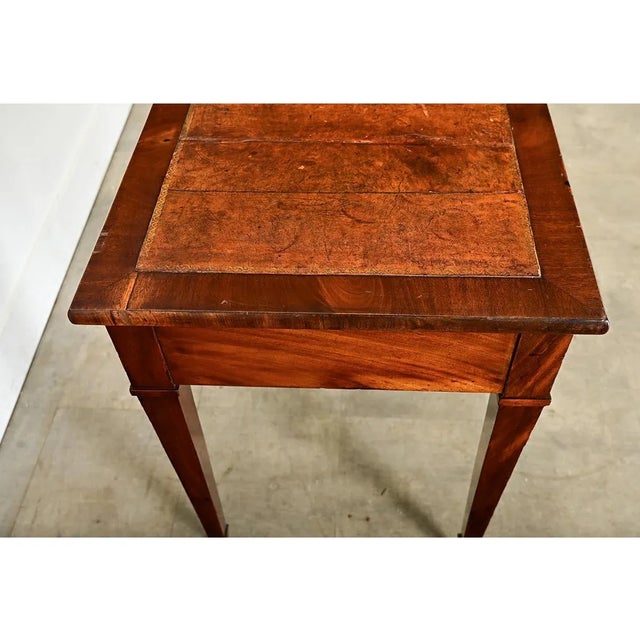 French 19th Century Petite Directoire Desk For Sale In Baton Rouge - Image 6 of 11