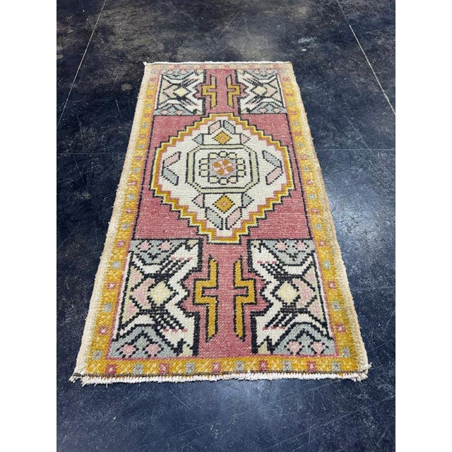 Turkish Yastik Rug 1'7" x 3' For Sale - Image 4 of 5