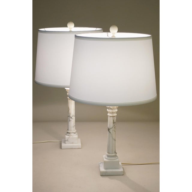Stone 1950s Neo Classic Hollywood Regency Modern Carrera Marble Corinthian Style Column Table Lamps - a Pair For Sale - Image 7 of 10