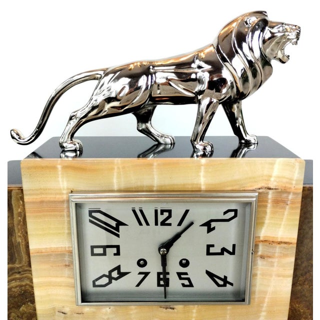 French Art Deco Mantel Clock with Chrome-Plated Bronze Lion, 1930s For Sale - Image 4 of 18