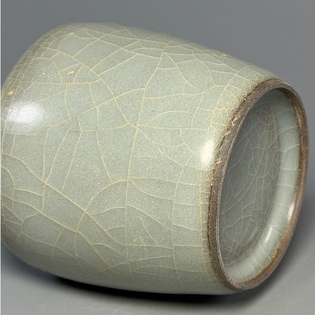 Antique Chinese Guan‑Style Crackle Glaze Vase For Sale - Image 6 of 7