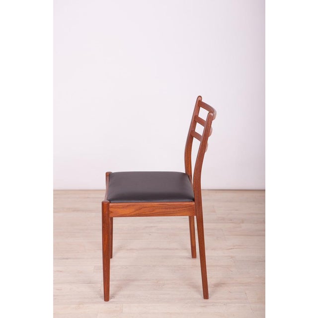1960s Vintage Teak Dining Chairs by Victor Wilkins for G-Plan, 1960s, Set of 4 For Sale - Image 5 of 15