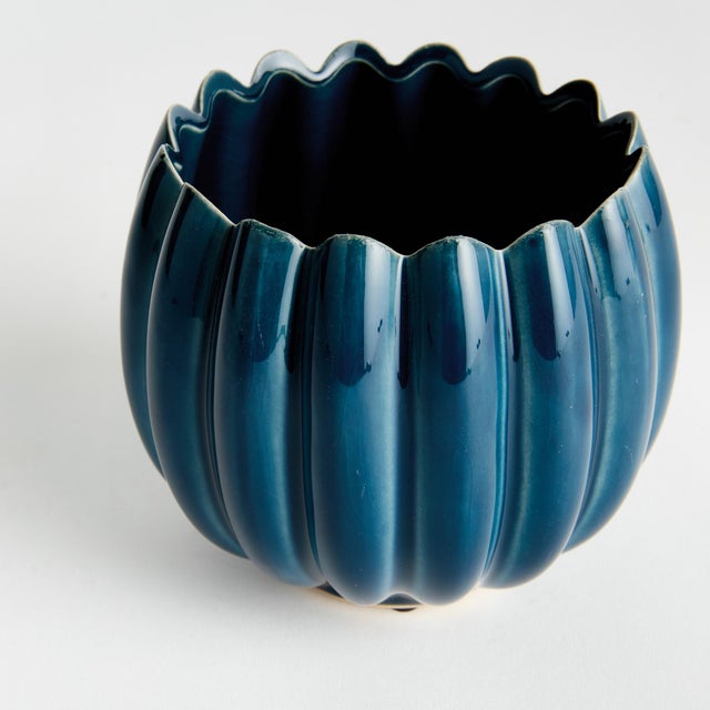 Coastal Leanna Pot For Sale - Image 3 of 3