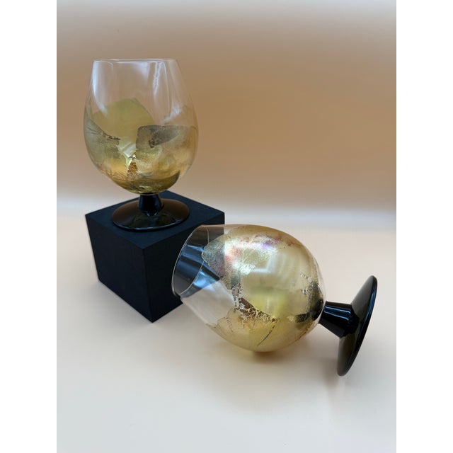 Glass 1983 Randy Strong Signed Gold Leaf Art Glass Brandy Snifters – Pair For Sale - Image 7 of 9