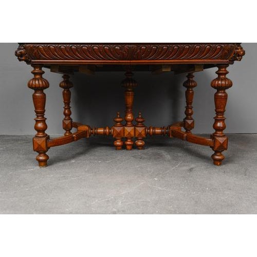 Dining Table in Oak For Sale - Image 15 of 18