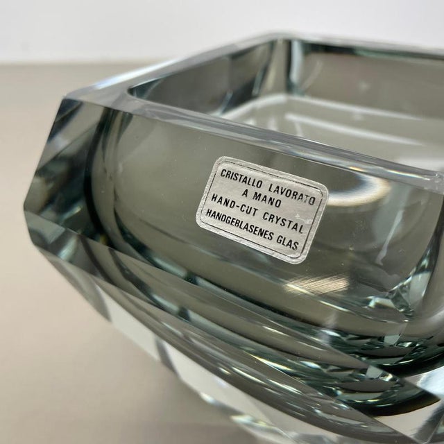 Faceted Murano Glass Diamond Sommerso Bowl, Italy, 1970s For Sale - Image 6 of 18