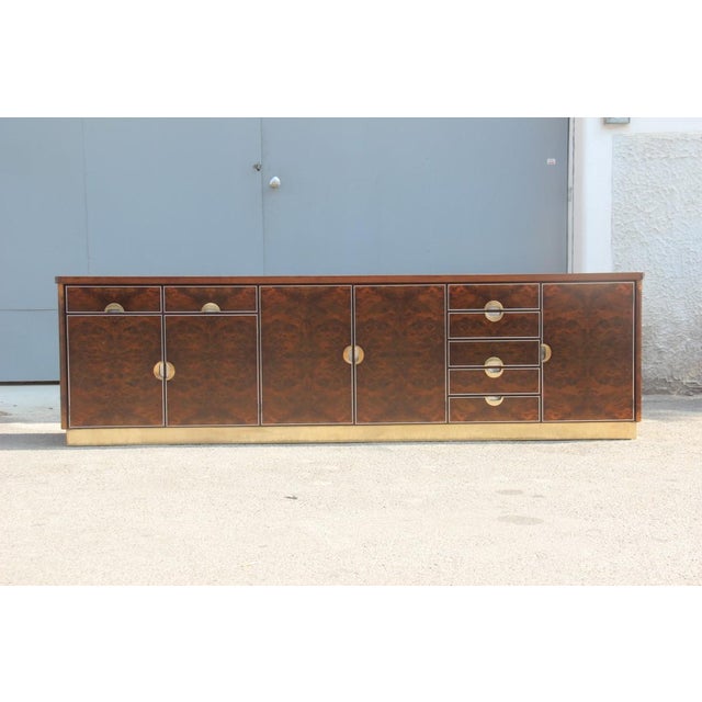 Walnut Burl and Brass Sideboard by Carlo Torriggiani, 1970 For Sale - Image 16 of 16