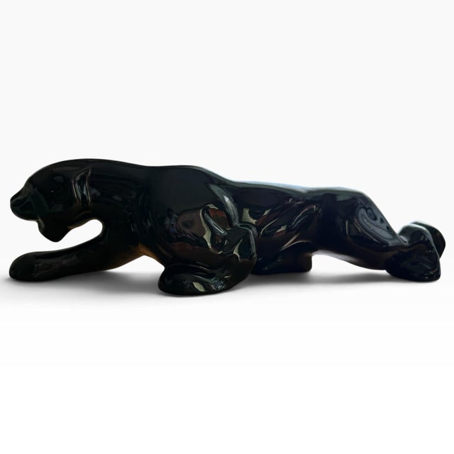 Mid-Century Modern Vintage Glossy Black Ceramic Panther Sculpture With Db Mark For Sale - Image 3 of 9