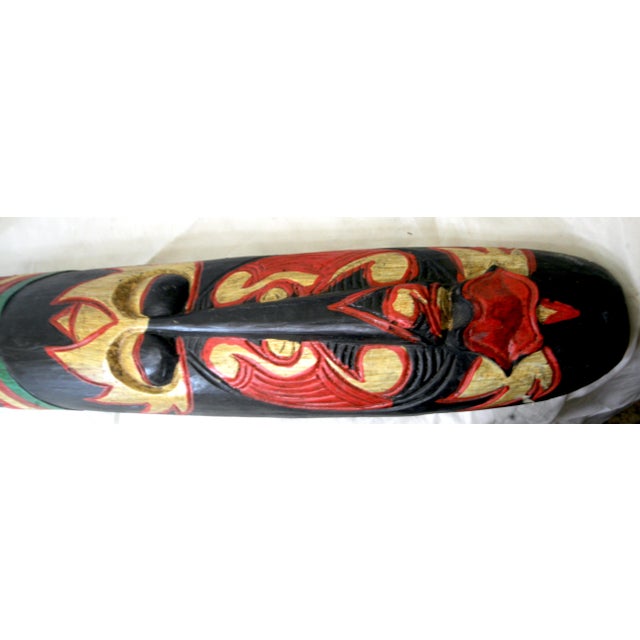 Wood 40" Long Hand-Carved Mid-Century Indonesian Wall Mask Tribal Aesthetics For Sale - Image 7 of 11