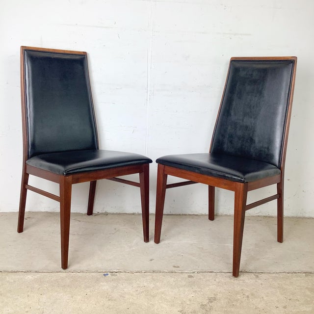 MCM Dillingham Walnut High-Back Dining Chairs, Circa 1960s, Set 3 For Sale - Image 13 of 18