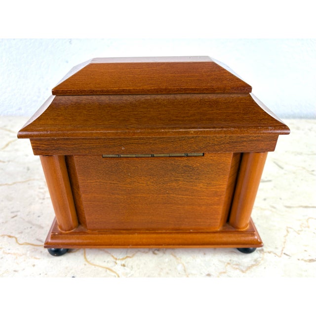 Vintage Global Views Handcrafted Trinket Box For Sale In Philadelphia - Image 6 of 10