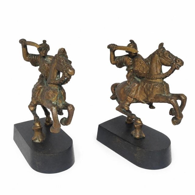 Pair of warriors on horseback in bronze – 20th century. Pair of decorative sculptures representing cavalry warriors...