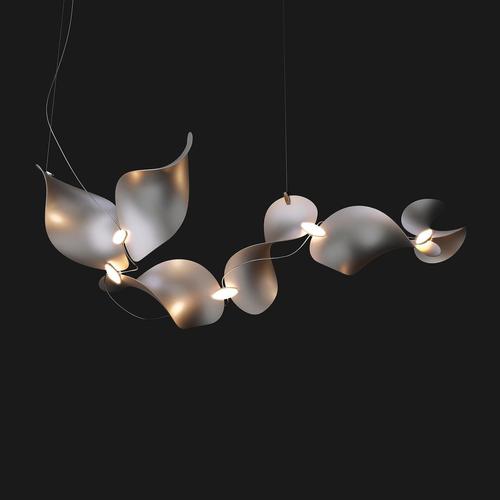 Dune 6 curve chandelier in aluminum with silver anodized finish by moss objects. Dimensions: w 56 x d 120 x h 45 cm....