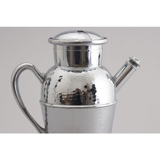American Art Deco Hammered Chrome Cocktail Shaker For Sale - Image 11 of 15