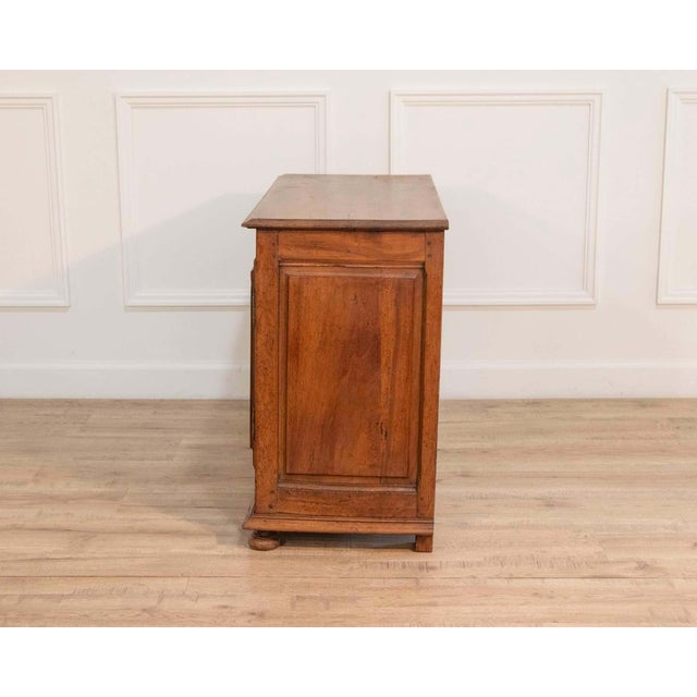 18th Century French Walnut Community Buffet, Louis XIV Period For Sale - Image 9 of 9