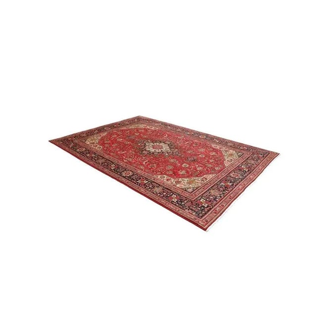 Middle Eastern Hand-Knotted Tabriz Rug For Sale - Image 3 of 11