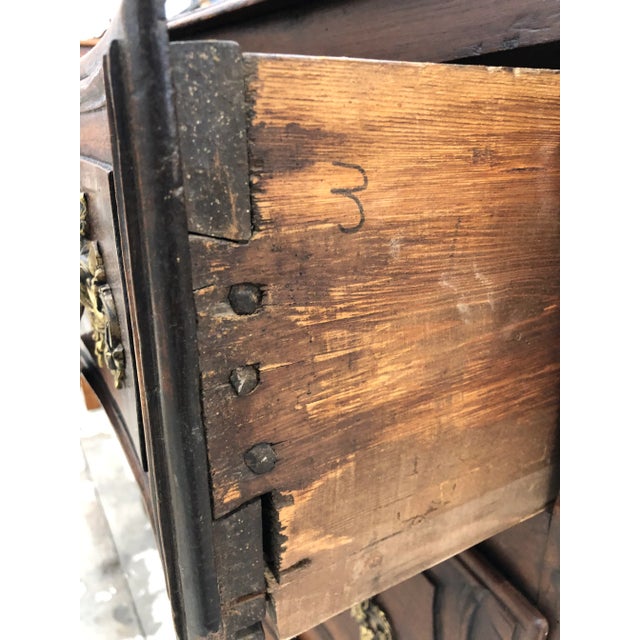 18th C. French Louis XV Walnut Commode For Sale - Image 4 of 10