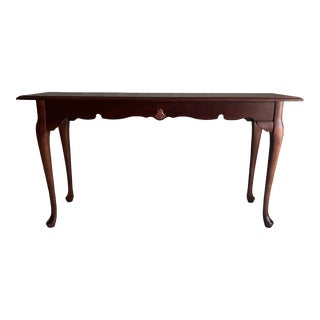 Late 20th Century Queen Anne Style Cherry Wood Sofa/Entry Console Table For Sale