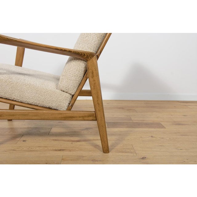 Wood Mid-Century Model 300-139 Armchair from Swarzędz Factory, 1960s For Sale - Image 7 of 15