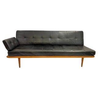 Mid-Century Modern Minerva Sofa attributed to Peter Hvidt & Orla Mølgaard Nielsen, 1950s For Sale