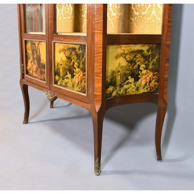 Brown French Display Cabinet in Walnut and Sapele Mahogany, 1950s For Sale - Image 8 of 17