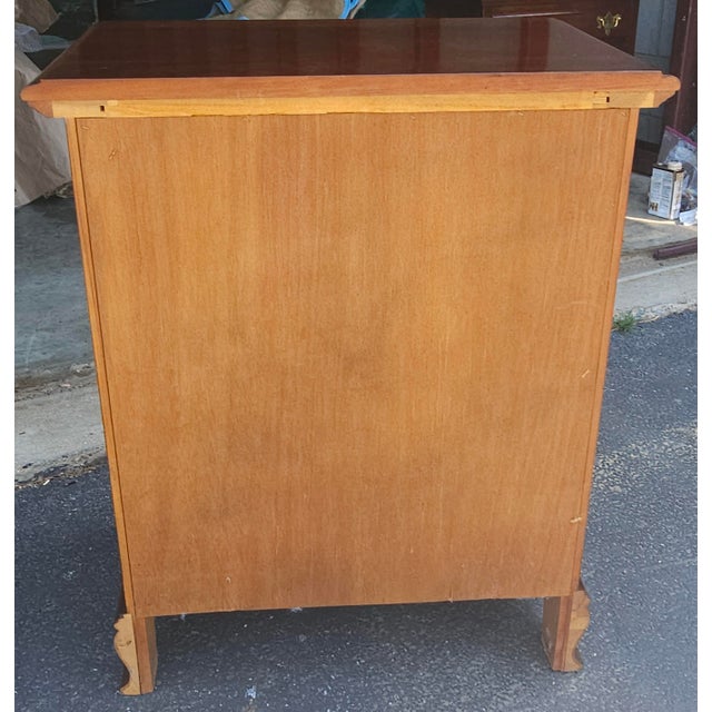 Brown 20th Century Chippendale Mahogany Four-Drawer Small Chest of Drawers For Sale - Image 8 of 9