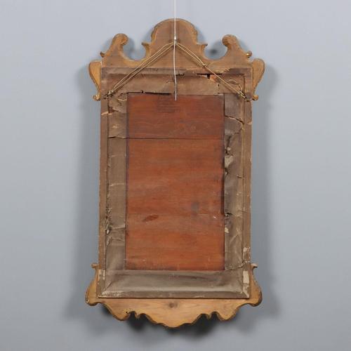 Italian Mirror in Carved and Gilded Wood For Sale - Image 12 of 13
