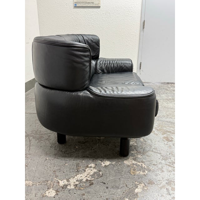 Cassina Circa 1987 Gianfranco Frattini for Cassina Bull Loveseat For Sale - Image 4 of 13