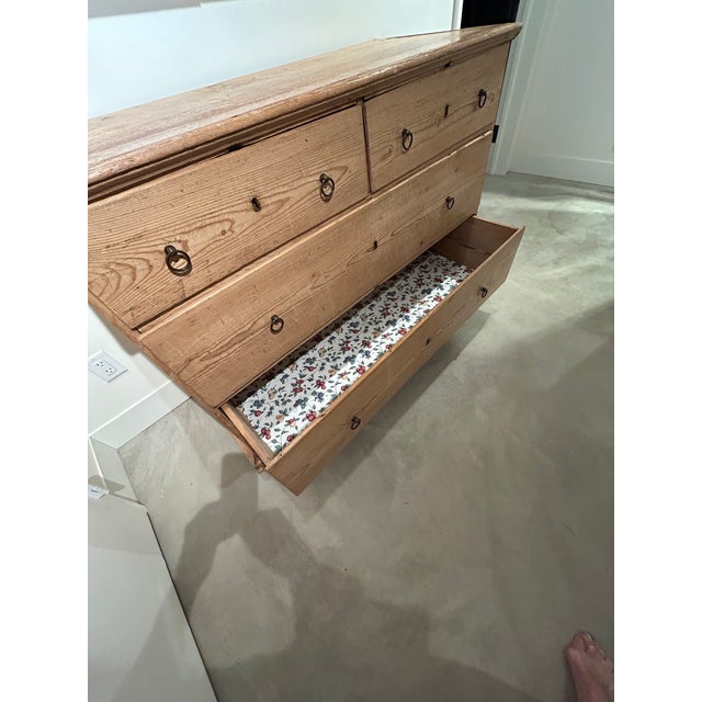 19th Century English Natural Pine Chest of Drawers For Sale - Image 15 of 17
