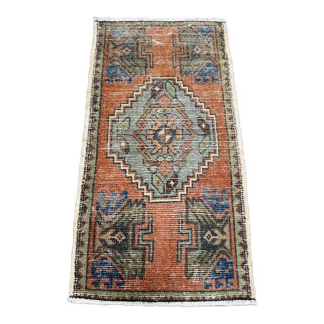 Turkish Yastik Rug 1'8" x 3'1" For Sale