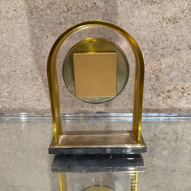 Howard Miller Mid Century Modern Howard MIller Jefferson Tabletop Clock Brass For Sale - Image 4 of 8