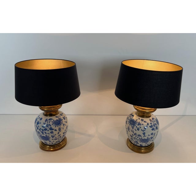 Late 20th Century Chinoiserie Porcelain and Brass Table Lamps a Pair For Sale - Image 11 of 12