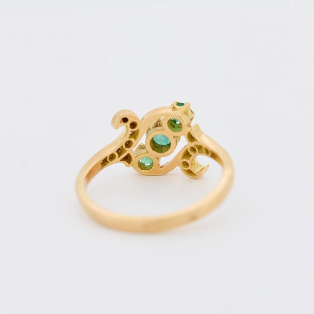 Mid 20th Century Vintage Gold Emerald and Diamond Ring 1960, Size 7 For Sale - Image 5 of 5
